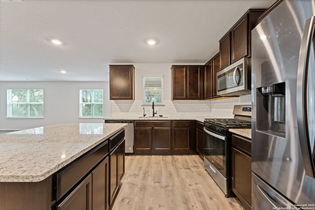 3950 Copper River, Bulverde, TX 78163