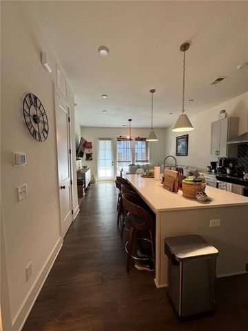 1279 Viney Place, Atlanta, GA 30318
