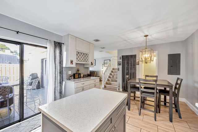 825 NW 30th Avenue A, Delray Beach, FL 33445