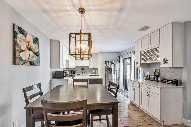 825 NW 30th Avenue A, Delray Beach, FL 33445