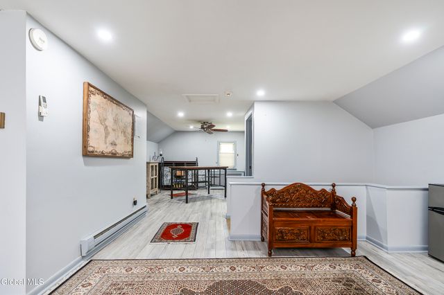 28 Tudor Road, Albany, NY 12203