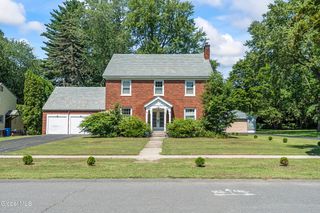 28 Tudor Road, Albany, NY 12203