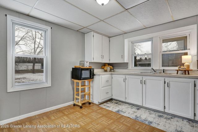 1028 Hogsback Road, Mason, MI 48854