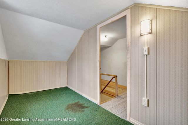 1028 Hogsback Road, Mason, MI 48854