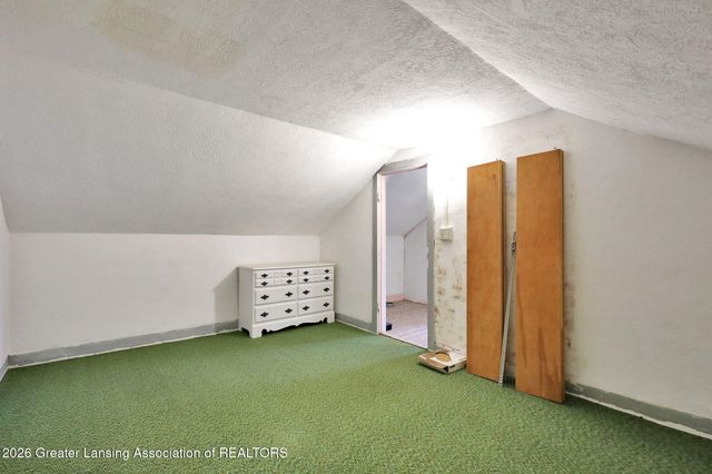 1028 Hogsback Road, Mason, MI 48854