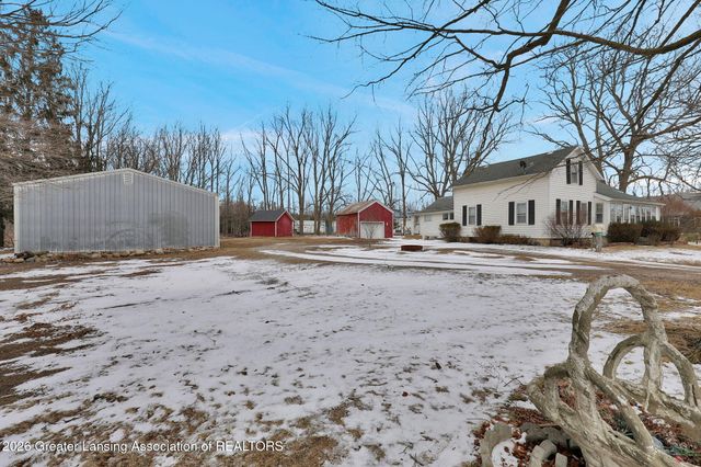 1028 Hogsback Road, Mason, MI 48854