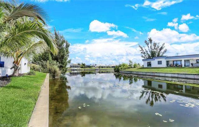 2405 SW 11th AVE, Cape Coral, FL 33991