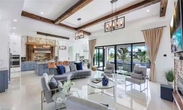 2405 SW 11th AVE, Cape Coral, FL 33991