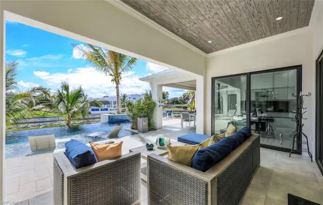 2405 SW 11th AVE, Cape Coral, FL 33991