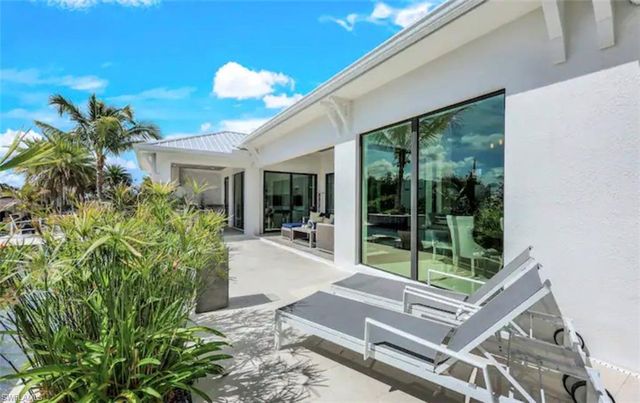 2405 SW 11th AVE, Cape Coral, FL 33991