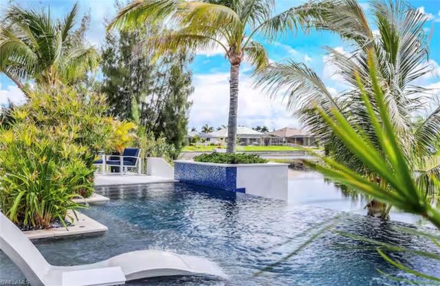 2405 SW 11th AVE, Cape Coral, FL 33991