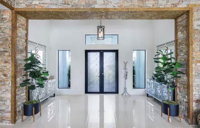 2405 SW 11th AVE, Cape Coral, FL 33991