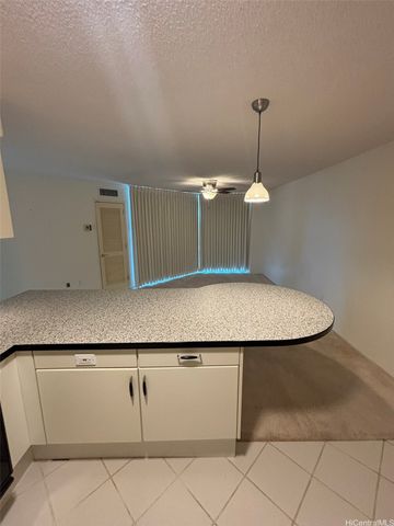 801 S King Street 2507, Honolulu, HI 96813