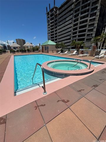801 S King Street 2507, Honolulu, HI 96813