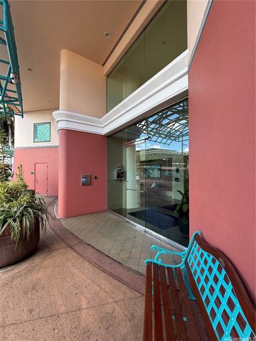 801 S King Street 2507, Honolulu, HI 96813