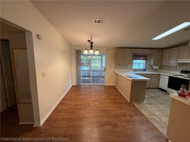 5719 Wolf Lake Road, Sebring, FL 33875