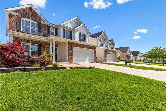 320 Jessie Marie Lane, St Peters, MO 63376