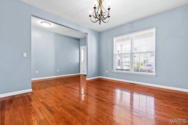 320 Jessie Marie Lane, St Peters, MO 63376