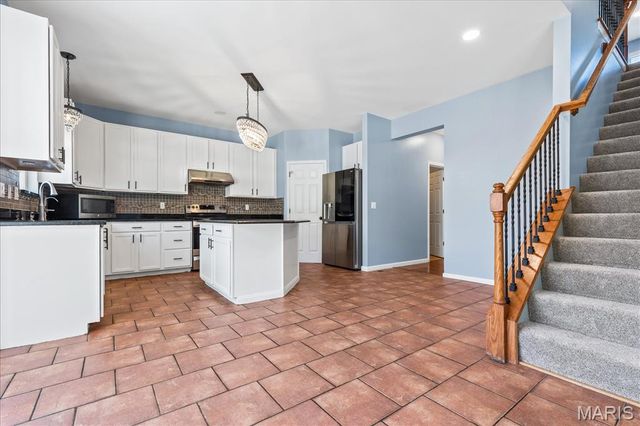 320 Jessie Marie Lane, St Peters, MO 63376