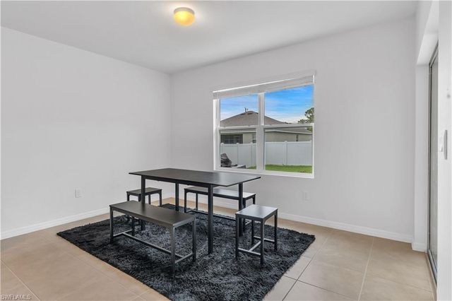 511 SW 26th AVE, Cape Coral, FL 33991