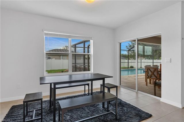 511 SW 26th AVE, Cape Coral, FL 33991