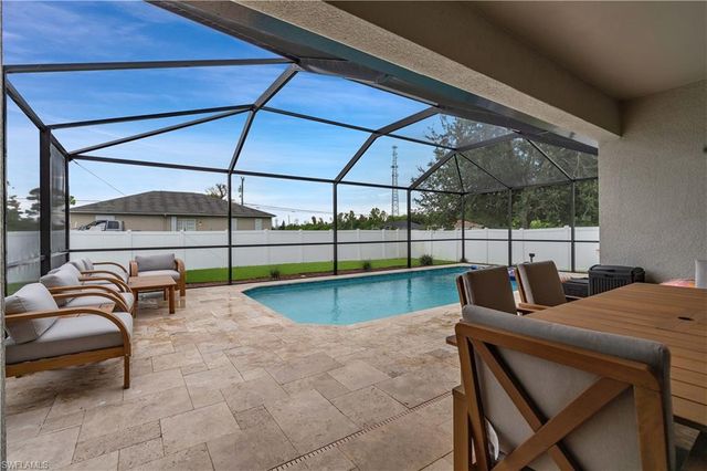511 SW 26th AVE, Cape Coral, FL 33991