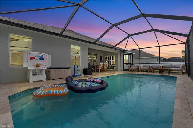 511 SW 26th AVE, Cape Coral, FL 33991