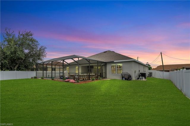 511 SW 26th AVE, Cape Coral, FL 33991