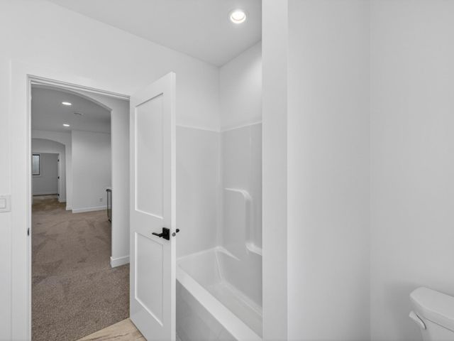 3180 Bella Terra Lane NE, Rochester, MN 55906