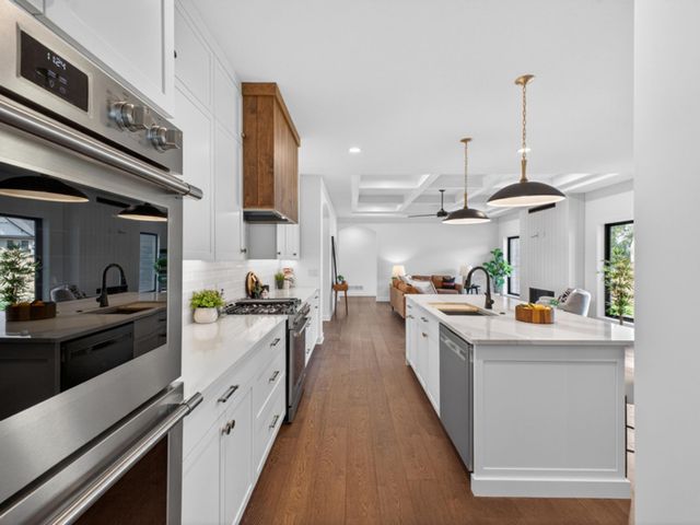 3180 Bella Terra Lane NE, Rochester, MN 55906