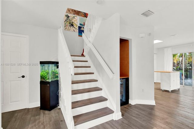 16415 SW 73rd Ter, Miami, FL 33193