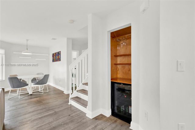 16415 SW 73rd Ter, Miami, FL 33193