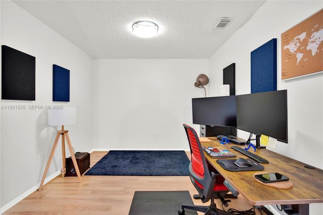 16415 SW 73rd Ter, Miami, FL 33193