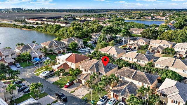 16415 SW 73rd Ter, Miami, FL 33193