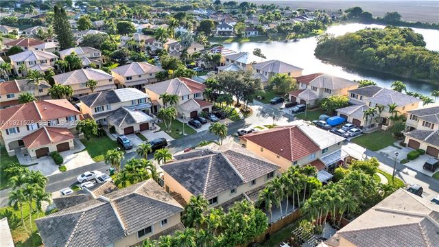 16415 SW 73rd Ter, Miami, FL 33193