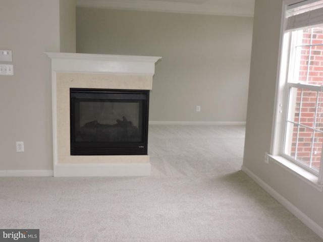 9315 RUSTIC BREEZE CT, Bristow, VA 20136
