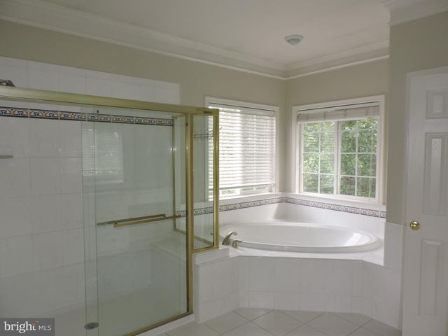9315 RUSTIC BREEZE CT, Bristow, VA 20136