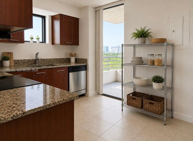 3300 NE 191st Street 907, Aventura, FL 33180