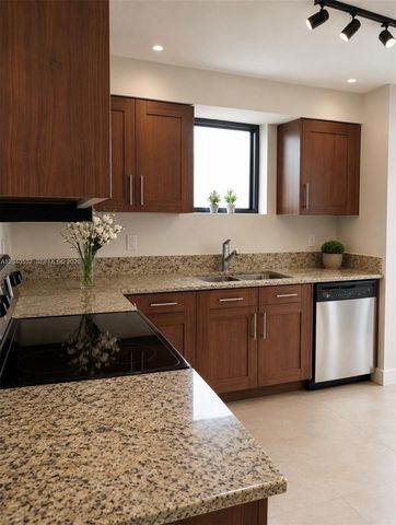 3300 NE 191st Street 907, Aventura, FL 33180