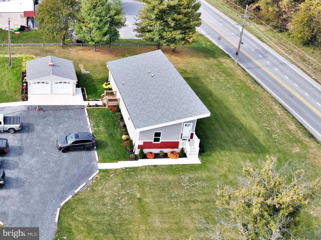 97 FOX CHASE CT, Kearneysville, WV 25430
