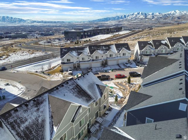 986 W VISTA RIDGE DR, Lehi, UT 84043