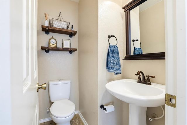518 BANDERA CIR CIR, New Braunfels, TX 78130