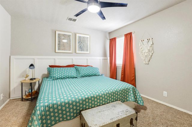 518 BANDERA CIR CIR, New Braunfels, TX 78130