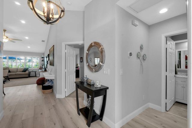 17215 Boca Club Boulevard 1, Boca Raton, FL 33487