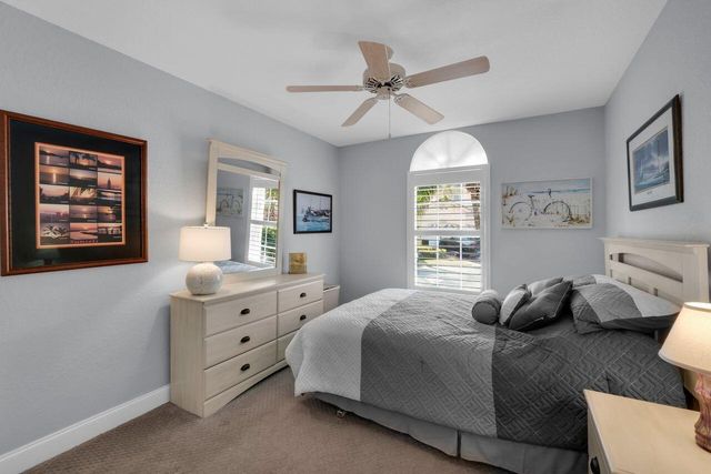 17215 Boca Club Boulevard 1, Boca Raton, FL 33487