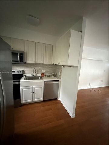 10281 E Bay Harbor Dr A5, Bay Harbor Islands, FL 33154