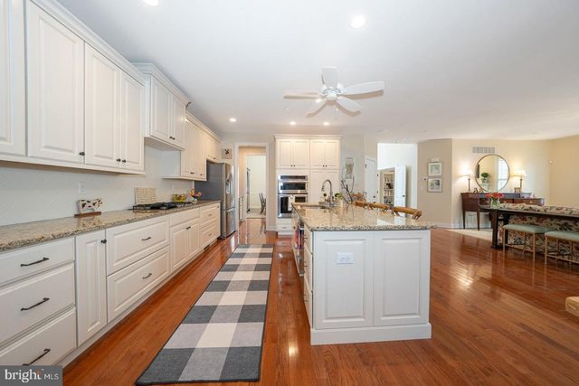 3708 LISETER GDNS, Newtown Square, PA 19073