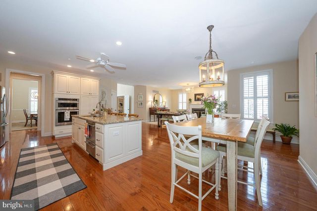3708 LISETER GDNS, Newtown Square, PA 19073
