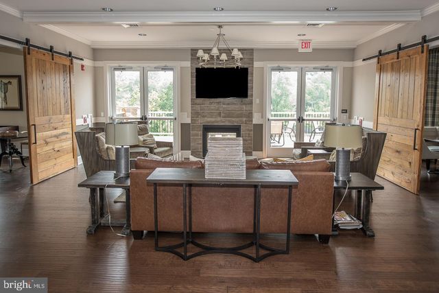 3708 LISETER GDNS, Newtown Square, PA 19073
