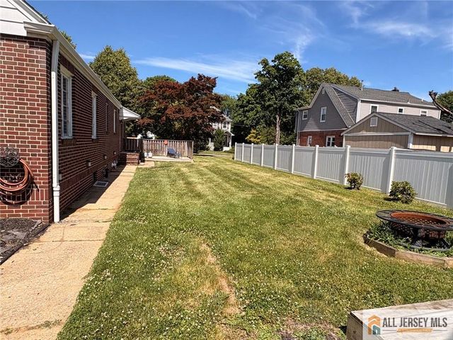 13 Fountain Street, East Brunswick, NJ 08816